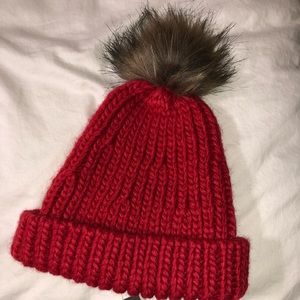 Abercrombie pom beanie